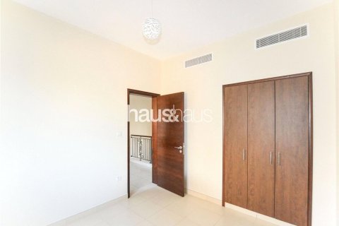 Villa in Mira, Reem, Dubai 4 bedrooms, 234 sq.m. № 43584 - photo 13