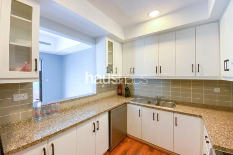 Villa in Mira, Reem, Dubai 4 bedrooms, 234 sq.m. № 43584 - photo 2