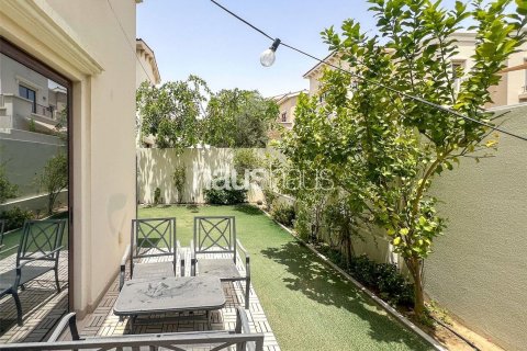Villa in Mira, Reem, Dubai 4 bedrooms, 234 sq.m. № 43584 - photo 12