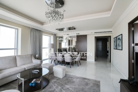 Apartment in The Address Residence Fountain Views, Downtown Dubai (Downtown Burj Dubai), Dubai 3 bedrooms, 185 sq.m. № 7191 - photo 17