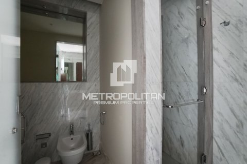 Apartment in The Address Residence Fountain Views, Downtown Dubai (Downtown Burj Dubai), Dubai 3 bedrooms, 185 sq.m. № 7191 - photo 21