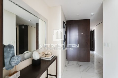 Apartment in The Address Residence Fountain Views, Downtown Dubai (Downtown Burj Dubai), Dubai 3 bedrooms, 185 sq.m. № 7191 - photo 10
