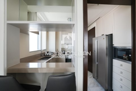 Apartment in The Address Residence Fountain Views, Downtown Dubai (Downtown Burj Dubai), Dubai 3 bedrooms, 185 sq.m. № 7191 - photo 6