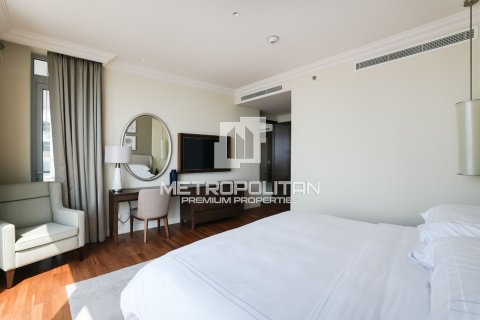 Apartment in The Address Residence Fountain Views, Downtown Dubai (Downtown Burj Dubai), Dubai 3 bedrooms, 185 sq.m. № 7191 - photo 12