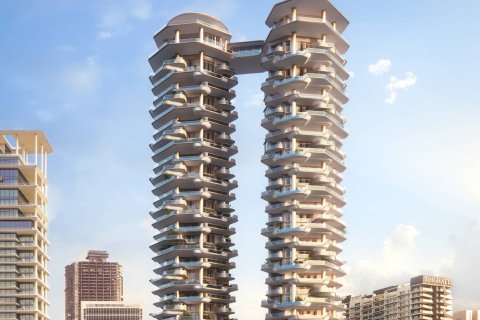 Apartment in Business Bay, Dubai 3 bedrooms, 754.1 sq.m. № 7193 - photo 1