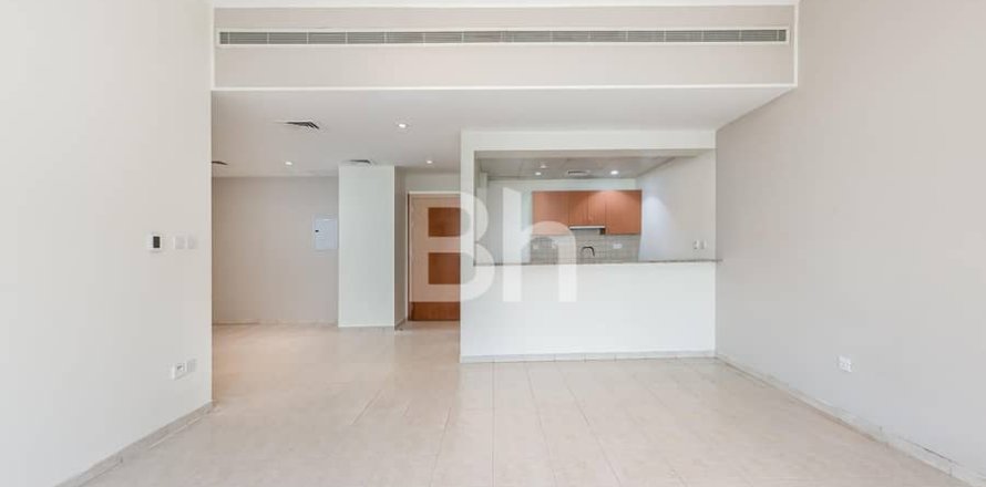 Appartement à Dubai, 3 chambres, 155 m², № 56984