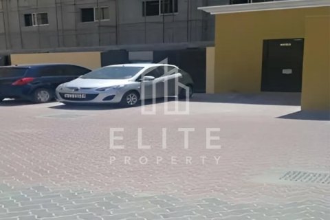 Labor Camp in Dubai Investment Park, Dubai 6850 sq.m. № 38942 - photo 5