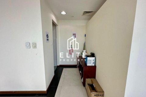 Office in Jumeirah Lake Towers, Dubai 96 sq.m. № 38930 - photo 5