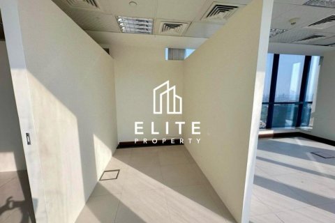 Office in Jumeirah Lake Towers, Dubai 96 sq.m. № 38930 - photo 3