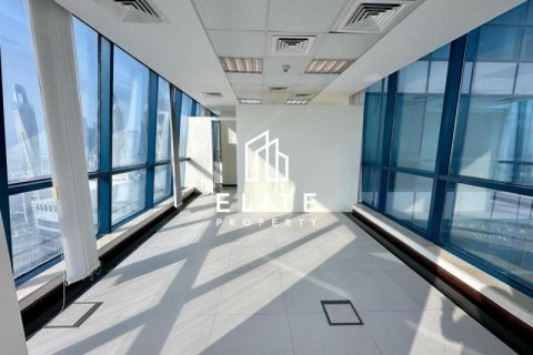 Office in Jumeirah Lake Towers, Dubai 96 sq.m. № 38930 - photo 15
