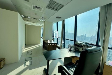 Office in Jumeirah Lake Towers, Dubai 96 sq.m. № 38930 - photo 8