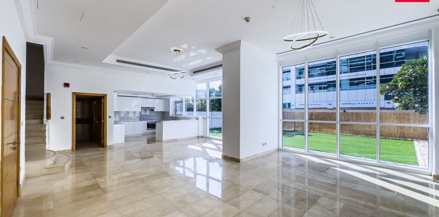 Appartement à Dubai Marina, Dubai, 3 chambres, 275.4 m², № 11270