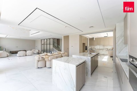 Villa in Al Furjan, Dubai 5 bedrooms, 600 sq.m. № 40709 - photo 8