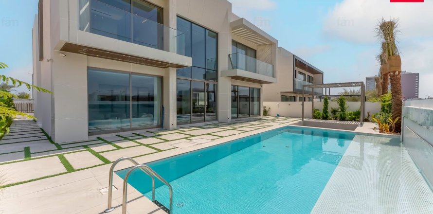 Villa in Al Furjan, Dubai 5 bedrooms, 600 sq.m. № 40709