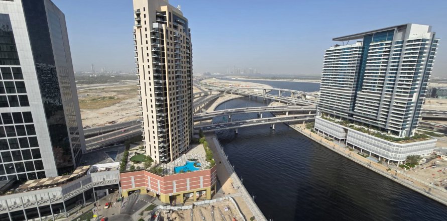 Apartment in Business Bay, Dubai 3 bedrooms, 187.4 sq.m. № 54873
