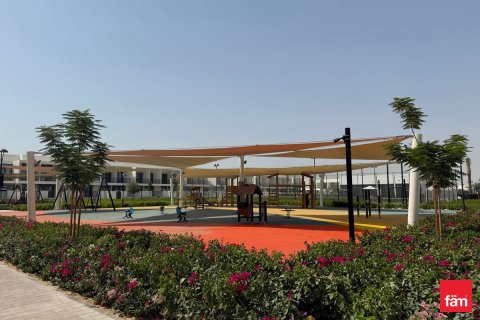 Townhouse in Town Square, Dubai 4 bedrooms, 315.4 sq.m. № 41522 - photo 22