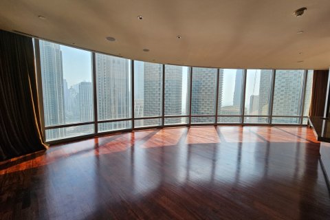 Купить квартиру в Бурдж-Халифе, Дубай: 2 спальни, 187м², № 3979 - фото 5