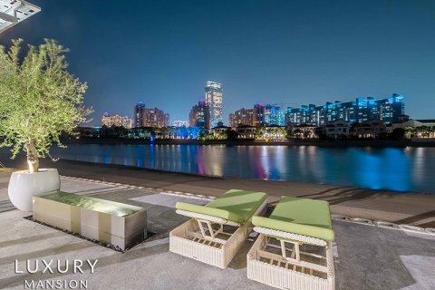 Купить виллу в Signature Villas, Пальма Джумейра, Дубай: 6 спален, 976м², № 3978 - фото 9