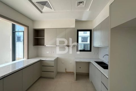 Townhouse in Al Furjan, Dubai 4 bedrooms, 376 sq.m. № 24877 - photo 9