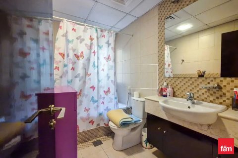 Снять в аренду виллу в Дубае: 5 спален, 674м², № 60558 - фото 18