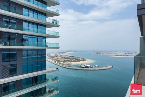 Apartment in Dubai Harbour, Dubai 2 bedrooms, 103.1 sq.m. № 9064 - photo 1