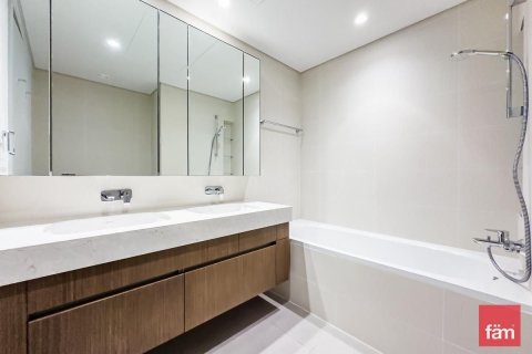 Apartment in Dubai Harbour, Dubai 2 bedrooms, 103.1 sq.m. № 9064 - photo 8