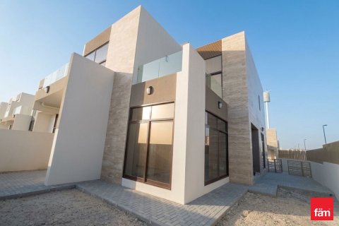 Таунхаус в Дубае, 4 спальни, 388.6м², № 110601