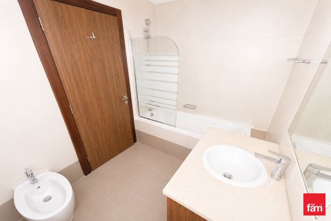 Apartment in Business Bay, Dubai 2 bedrooms, 133.9 sq.m. № 110606 - photo 2