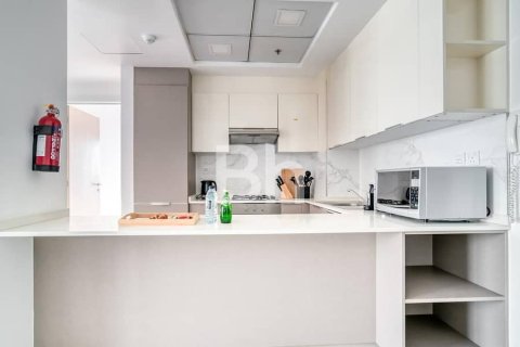 Снять в аренду квартиру в Джумейра Вилладж Серкл, Дубай: 2 спальни, 102м², № 22207 - фото 2