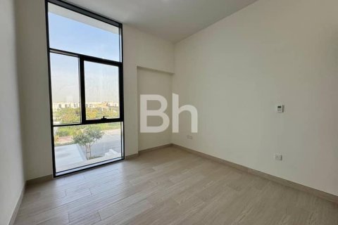 Снять в аренду таунхаус в Al Furjan, Дубай: 3 спальни, 238м², № 22209 - фото 9