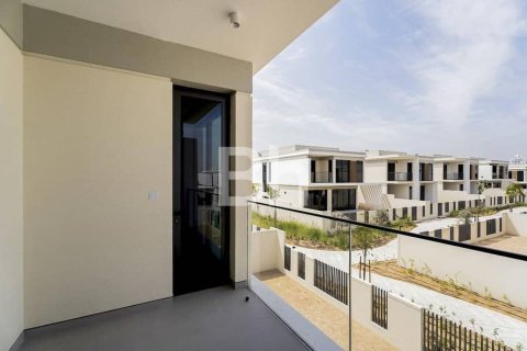 Снять в аренду виллу в Tilal Al Ghaf, Дубай: 4 спальни, 405м², № 22225 - фото 10