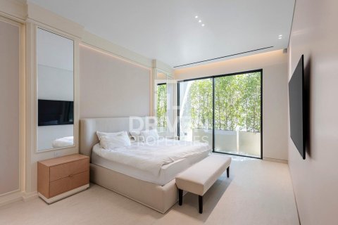 Villa in Nad Al Sheba 1, Nadd Al Sheba, Dubai 4 bedrooms, 567 sq.m. № 64747 - photo 18