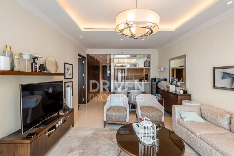 Appartement à The Address Residence Fountain Views, Downtown Dubai (Downtown Burj Dubai), Dubai, 1 chambre, 79 m², № 64741 - photo 2