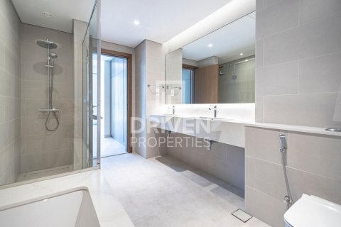 Apartment in Al Wasl, Dubai 2 bedrooms, 147.25 sq.m. № 126960 - photo 16