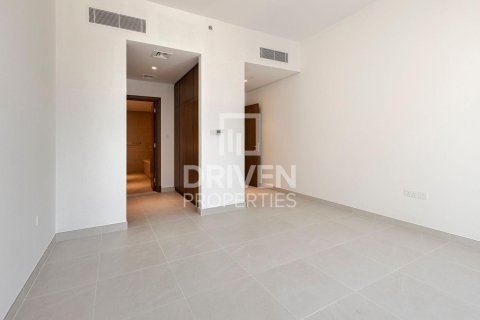 Apartment in Al Wasl, Dubai 2 bedrooms, 147.25 sq.m. № 126960 - photo 10