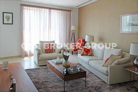 Apartamento en BAY CENTRAL en Dubai Marina, Dubai, 4 dormitorios, 426 m², № 29711 - foto 5