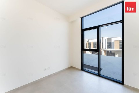 Townhouse in Dubai 3 bedrooms, 168.5 sq.m. № 67442 - photo 4