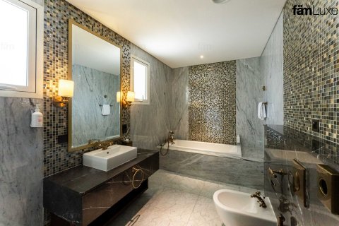 فيلا في دبي 4 غرف نوم, 792.5 م² رقم 67452 - صورة 22