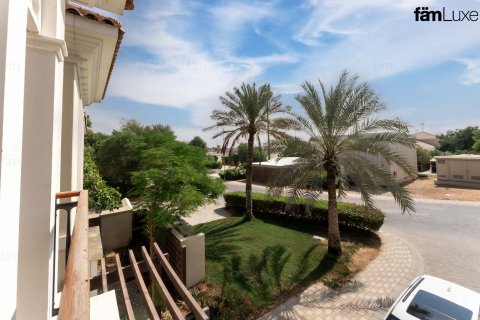 فيلا في دبي 4 غرف نوم, 792.5 م² رقم 67452 - صورة 24