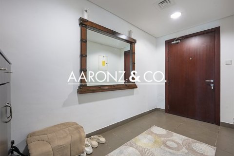 Apartamento en Jumeirah Lake Towers, Dubai, 2 dormitorios, 120 m², № 78222 - foto 7