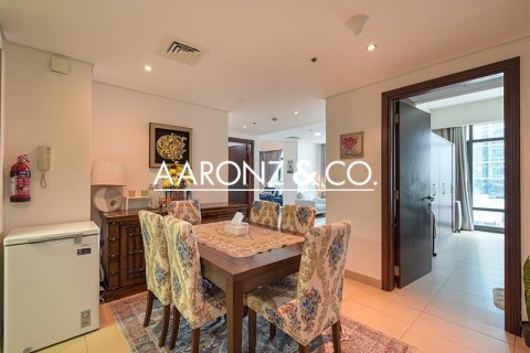Apartamento en Jumeirah Lake Towers, Dubai, 2 dormitorios, 120 m², № 78222 - foto 11