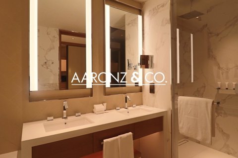 Apartamento en Downtown Dubai (Downtown Burj Dubai), Dubai, 2 dormitorios, 111 m², № 78215 - foto 16