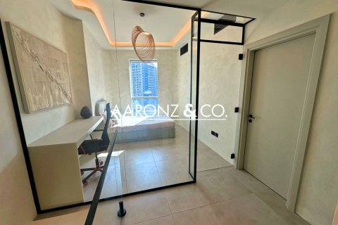 Apartamento en Jumeirah Lake Towers, Dubai, 2 dormitorios, 165 m², № 78217 - foto 24