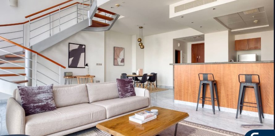 Квартира в Central Park Tower, DIFC, Дубай, 2 спальни, 149м², № 75998