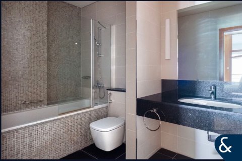 Купить квартиру в Central Park Tower, DIFC, Дубай: 2 спальни, 149м², № 75998 - фото 9