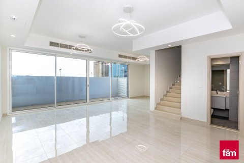 Maison de ville à Dubai Sports City, Dubai, 4 chambres, 173.6 m², № 141927