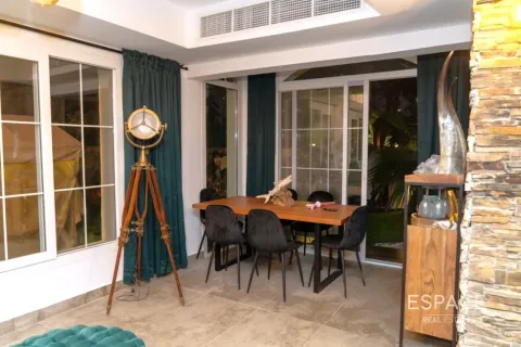 Villa in Springs 14, The Springs, Dubai 2 bedrooms, 167 sq.m. № 61808 - photo 3