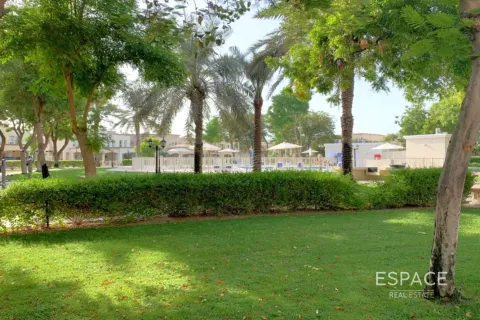 Villa in Springs 14, The Springs, Dubai 2 bedrooms, 167 sq.m. № 61808 - photo 16