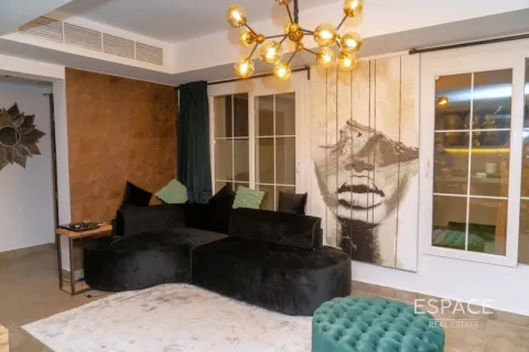Villa in Springs 14, The Springs, Dubai 2 bedrooms, 167 sq.m. № 61808 - photo 4