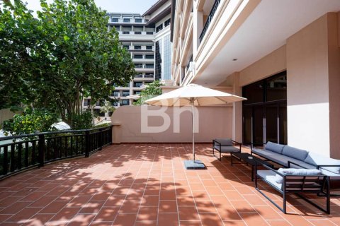 Apartment in Palm Jumeirah, Dubai 1 bedroom, 145 sq.m. № 24112 - photo 3